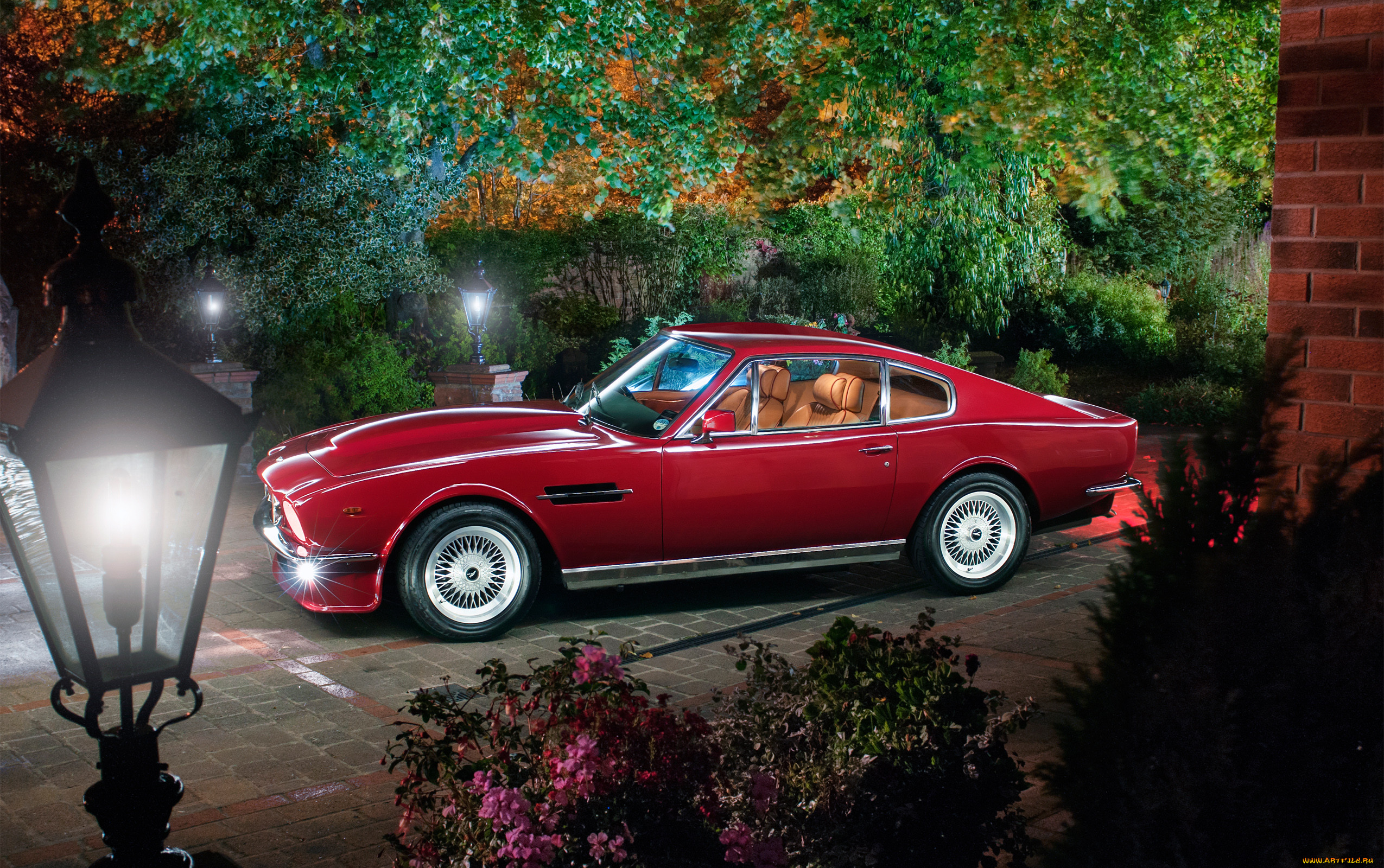, aston martin, aston